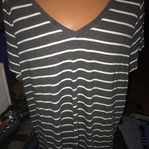 Gray and white striped t shirt